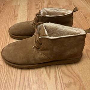 New Bear Pawz Suede Desert Boots with Sherpa Lining Size 12
